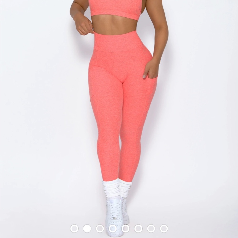 BNWT Bombshell Curve Leggings in Coral